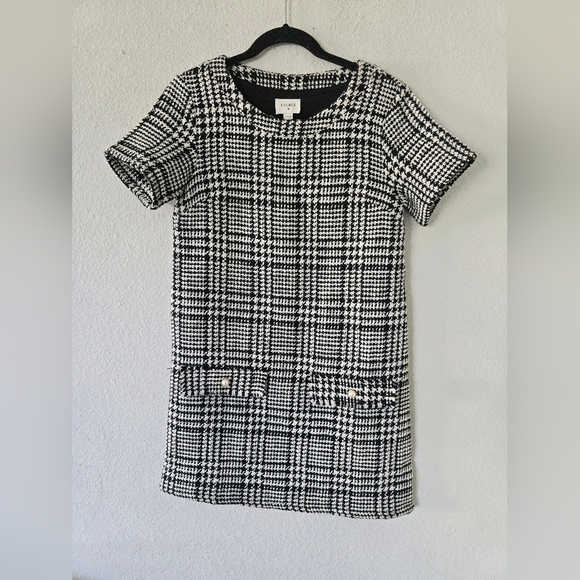 Everly Women Tweed Dress Sz S Plaid Pearl Buttons Sheath Pockets Mini Academia - Picture 3 of 8